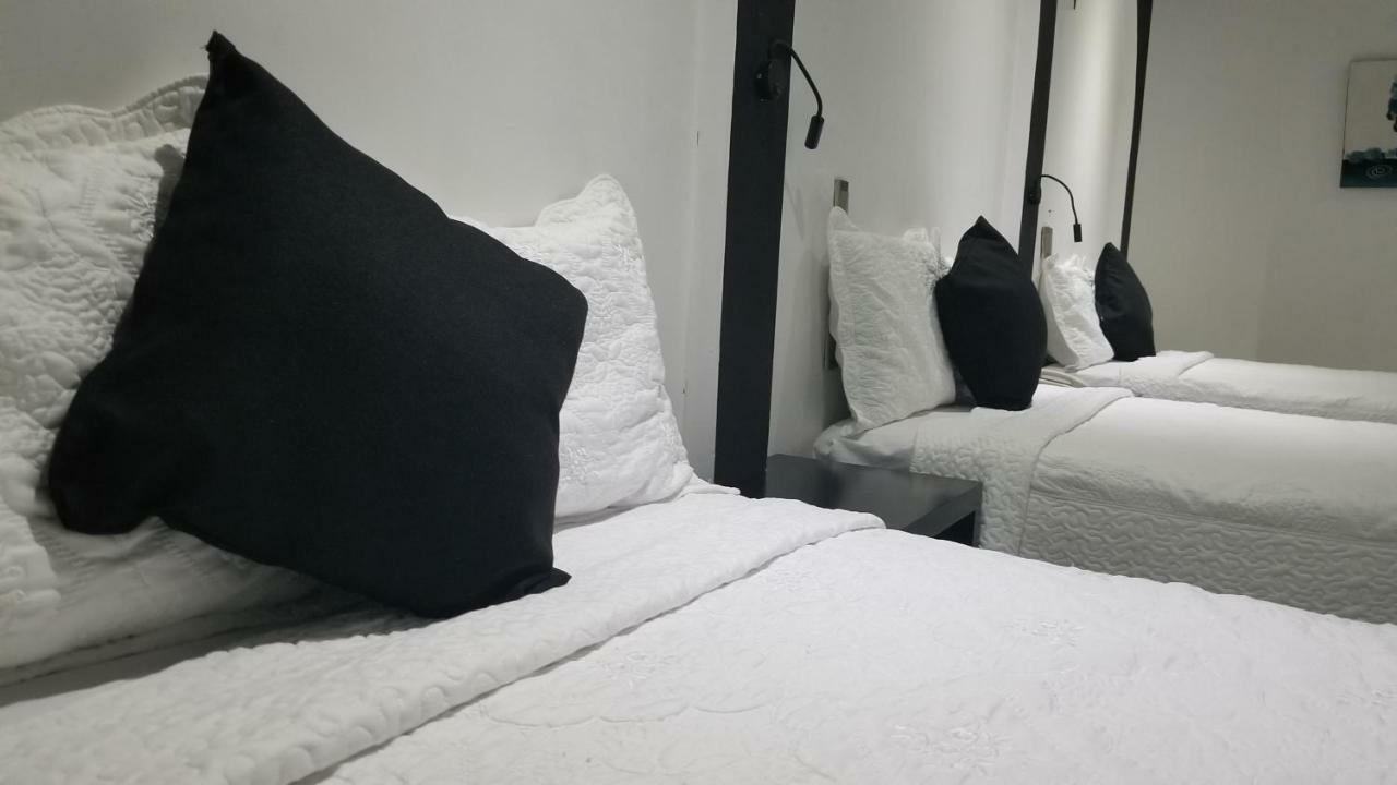 Hotel Dluxe サン・ファン・デ・ロス・ラゴス エクステリア 写真