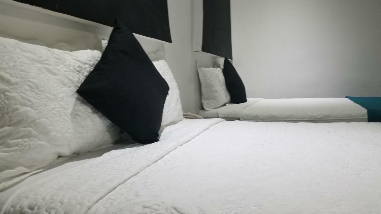 Hotel Dluxe サン・ファン・デ・ロス・ラゴス エクステリア 写真